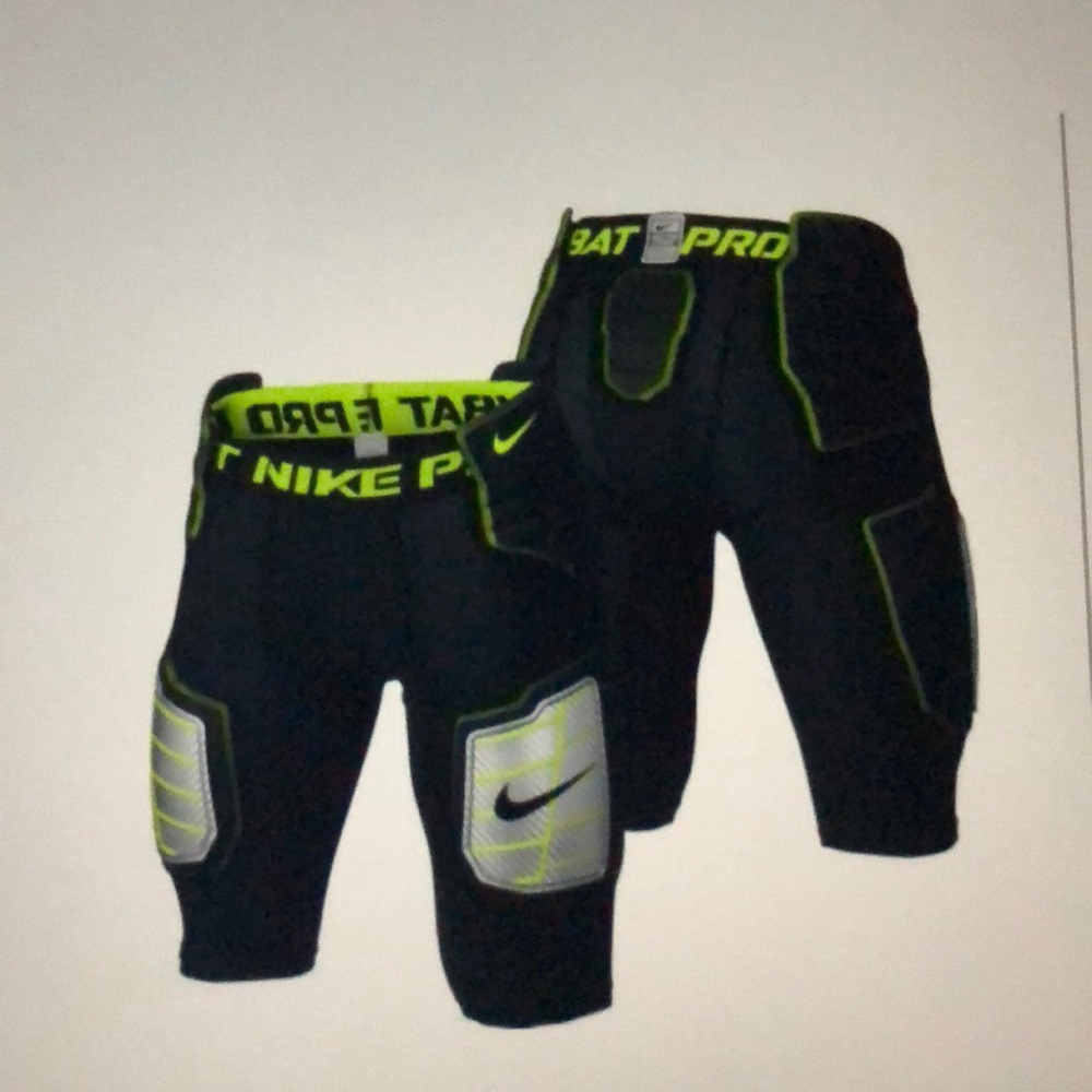 Black Nike ProCombat Hyperstrong Hard Plate Girdle